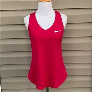 Nike women’s hot pink&white athletic top